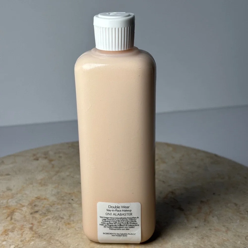 Estee Lauder‎ Double Wear Stay-in-Place Makeup Foundation 0N1 Alabaster Refill